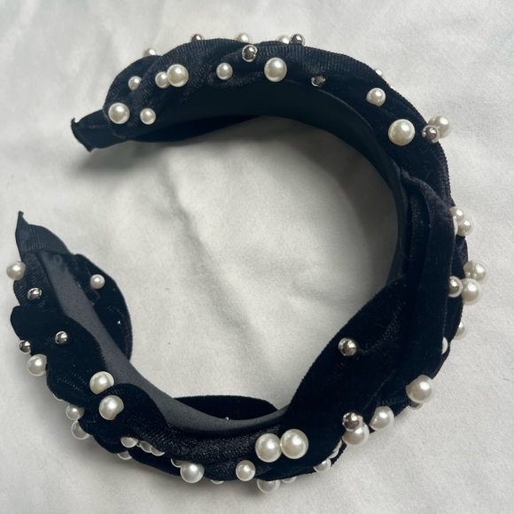 Black Velvet Pearl Headband Whimsigoth Dark Coquette Fairy Hair Accessory - Picture 2 of 9